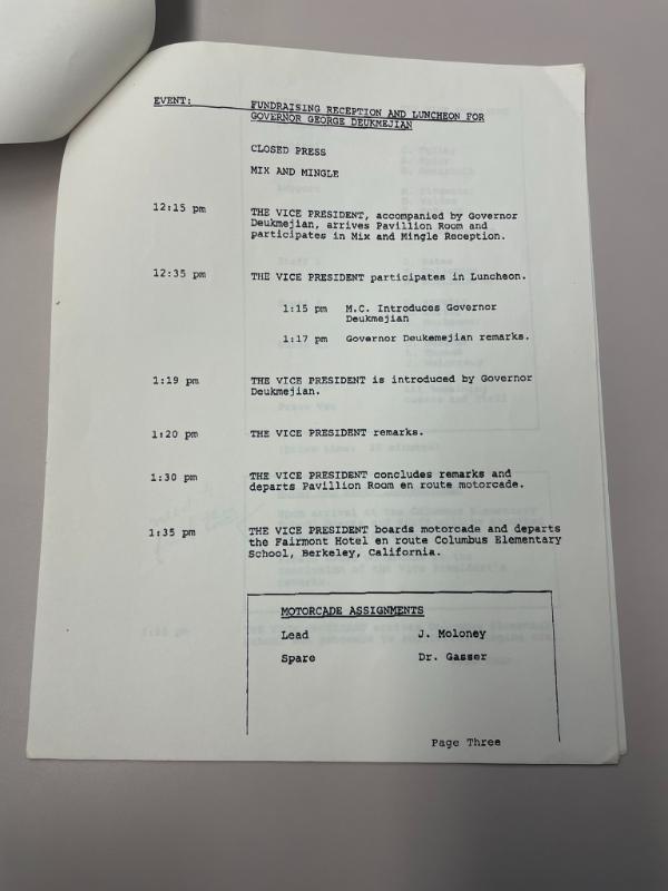 Photograph of archival item from Cometbus Punk and Underground Press Collection, Box 4 (Box 8107, Folder bush_sept_24_1986_4_86).