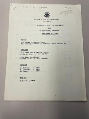 Photograph of archival item from Cometbus Punk and Underground Press Collection, Box 4 (Box 8107, Folder bush_sept_24_1986_4_86).